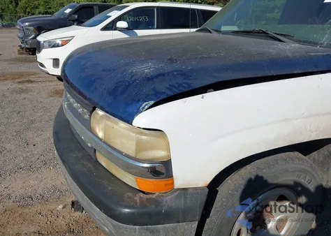 2002 Chevrolet Silverado 1500 z USA, uszkodzony, nr VIN 2GCEC19T721135385